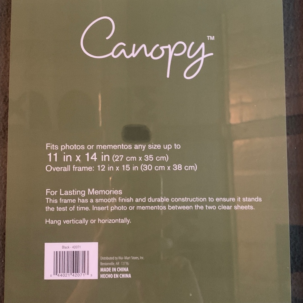 NIP Canopy black double glass picture frame. Fits photos up to 11” x 14” - Picture 2 of 4